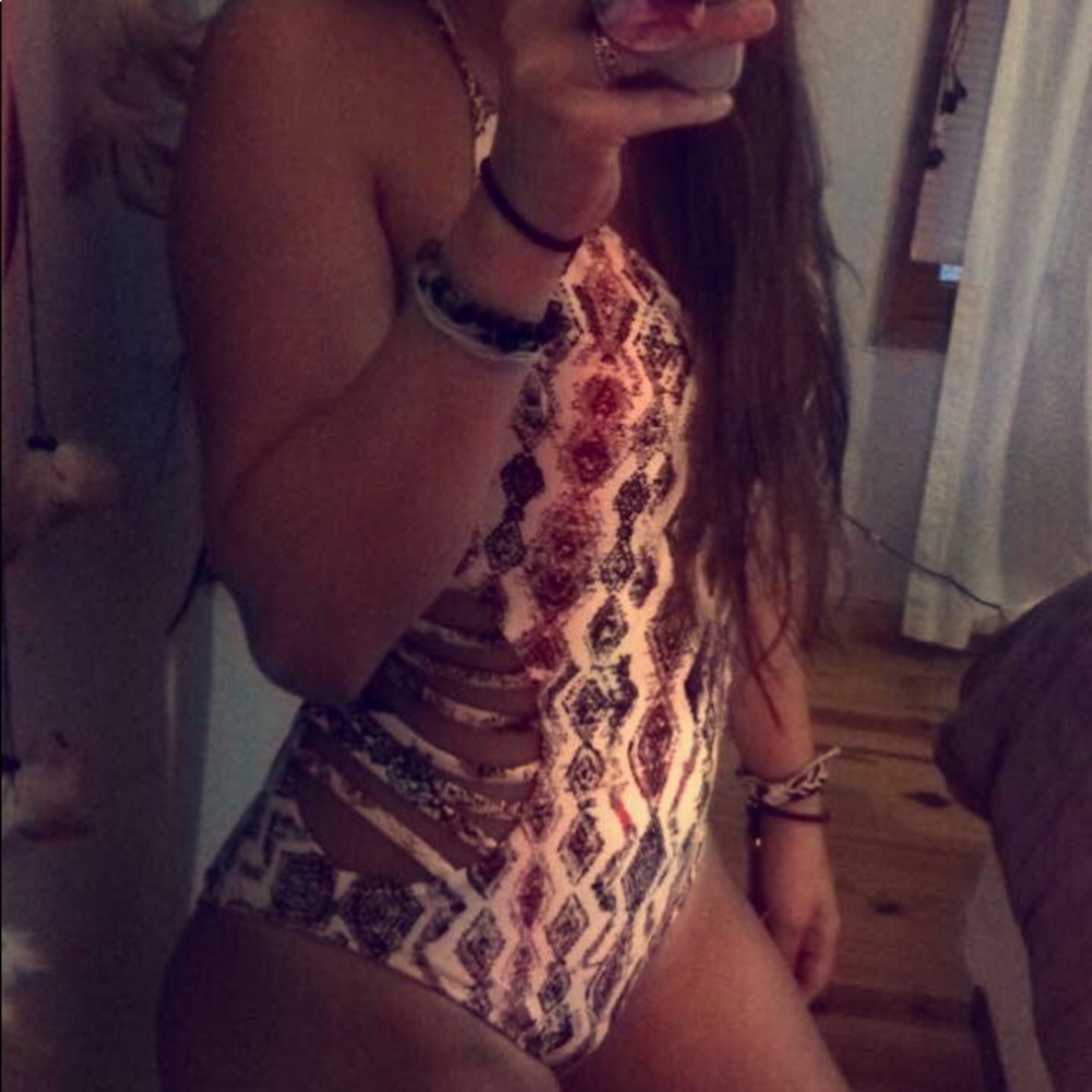 One piece bathing suit